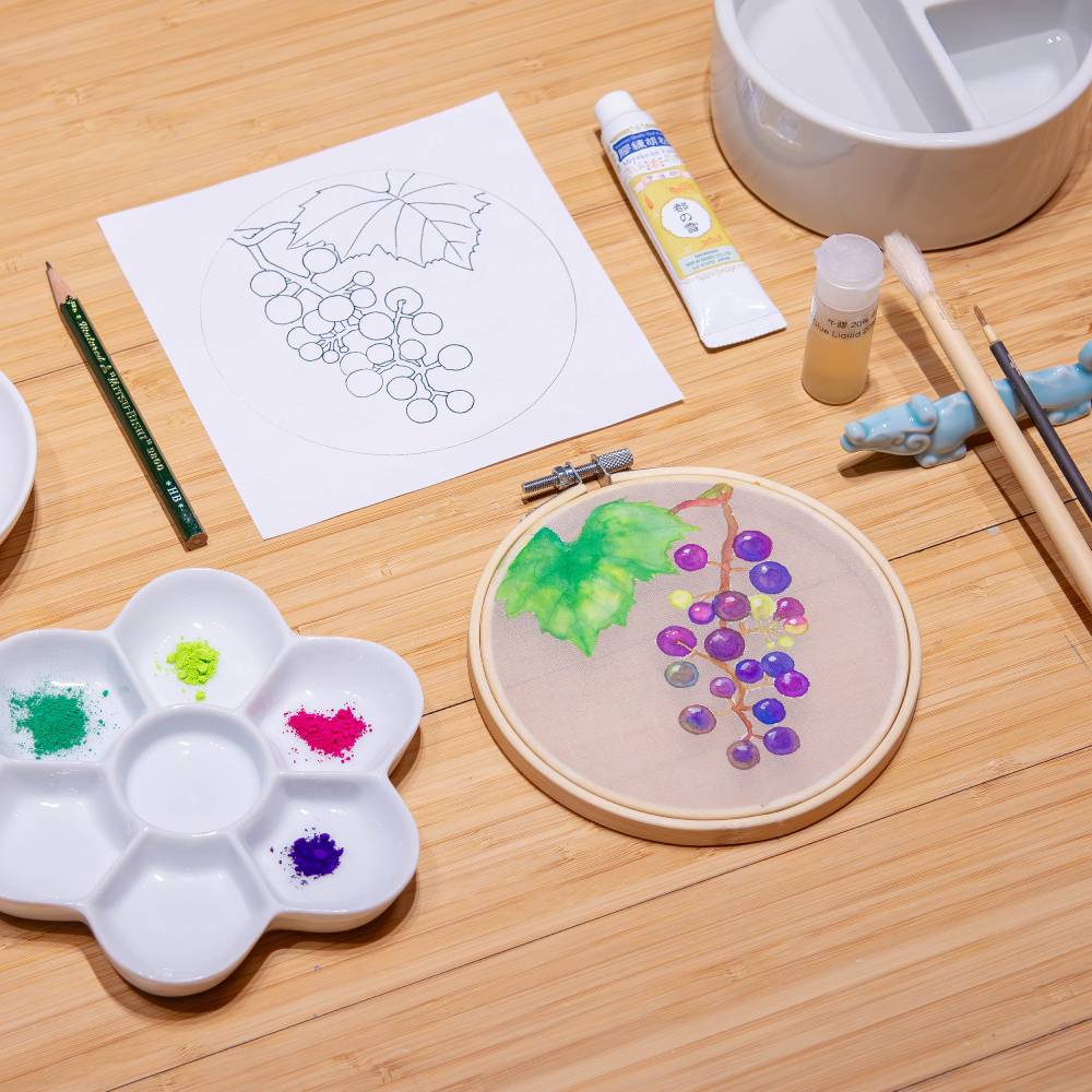 PIGMENT TOKYO ワークショップ［入門］絵絹に果物をえがく（のぶどう）